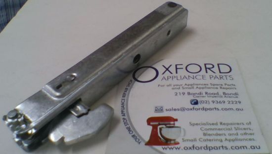Picture of HINGE DOOR 063107